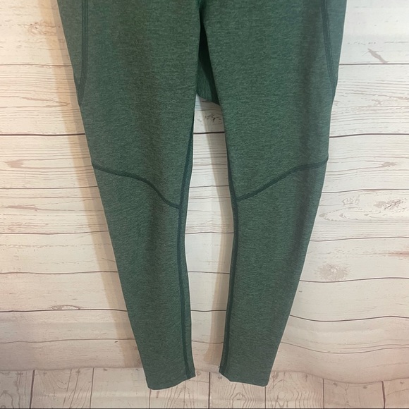 Outdoor Voices Warm Up Green cropped leggings - Picture 4 of 6